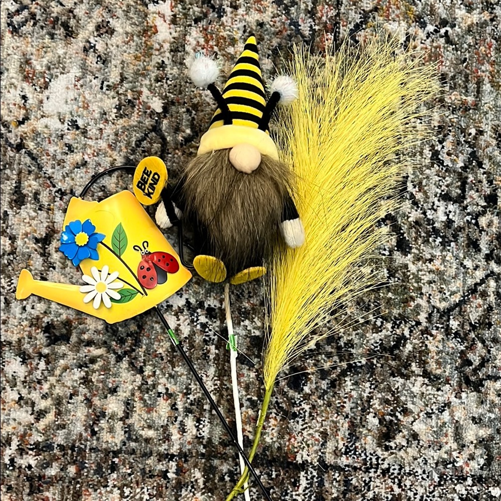 Spring Bee Gnome Garden Stake with Watering Can Pick Decors Set